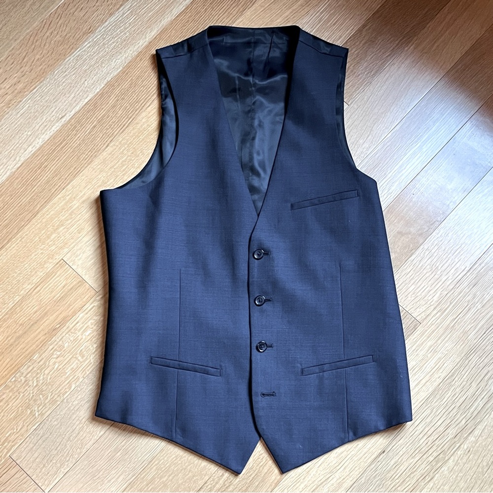 Bar III Slim Fit Waistcoat Vest - 38L